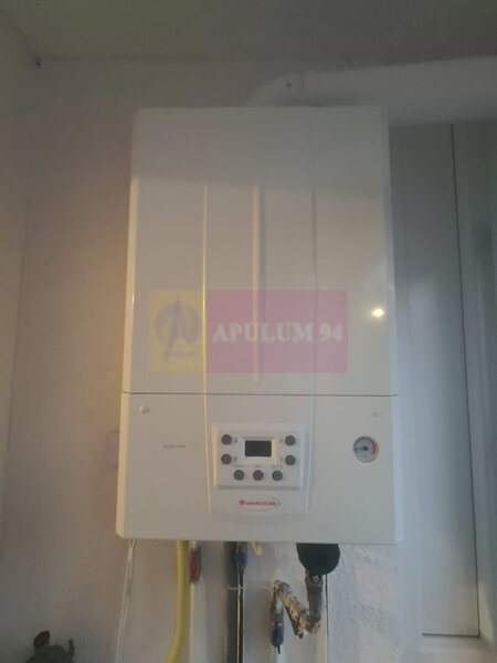 Apartament cu 2 camere de vanzare in Campina